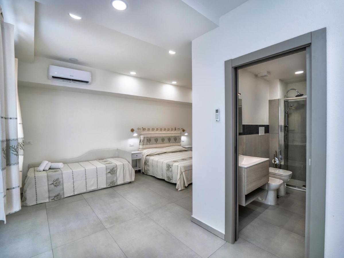 Aldo Moro Rooms Olbia Extérieur photo